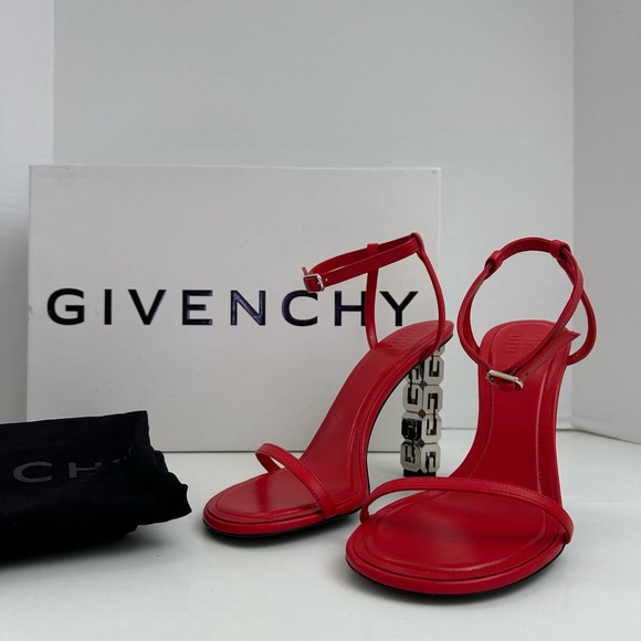 Givenchy Women's Red G Cube Leather Sandals - Picture 5 of 11
